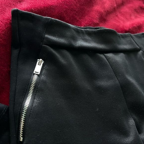 Dynamite black jeggings with silver zippers on side - Picture 3 of 6